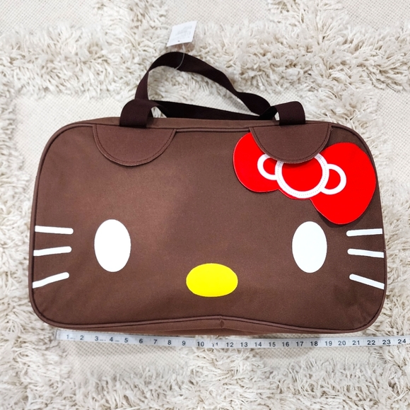 🆕️ Brown Hello Kitty Duffle/ Weekender Bag - Picture 4 of 9